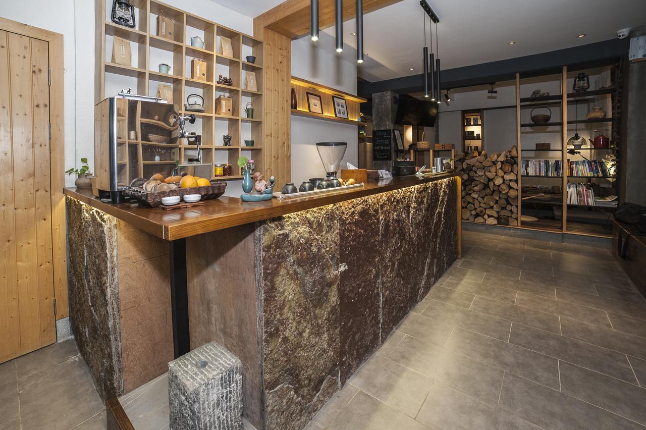 Zen Tea House West Street Yang Shuo Hotel Янгшуо Екстериор снимка